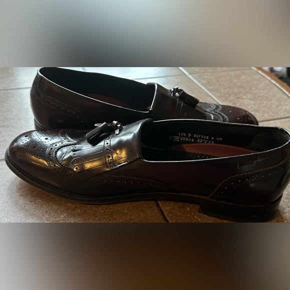 Florsheim Comfort Tech Men's Burgundy Wingtip Loafer Tassel  Almond Toe … - Picture 6 of 16